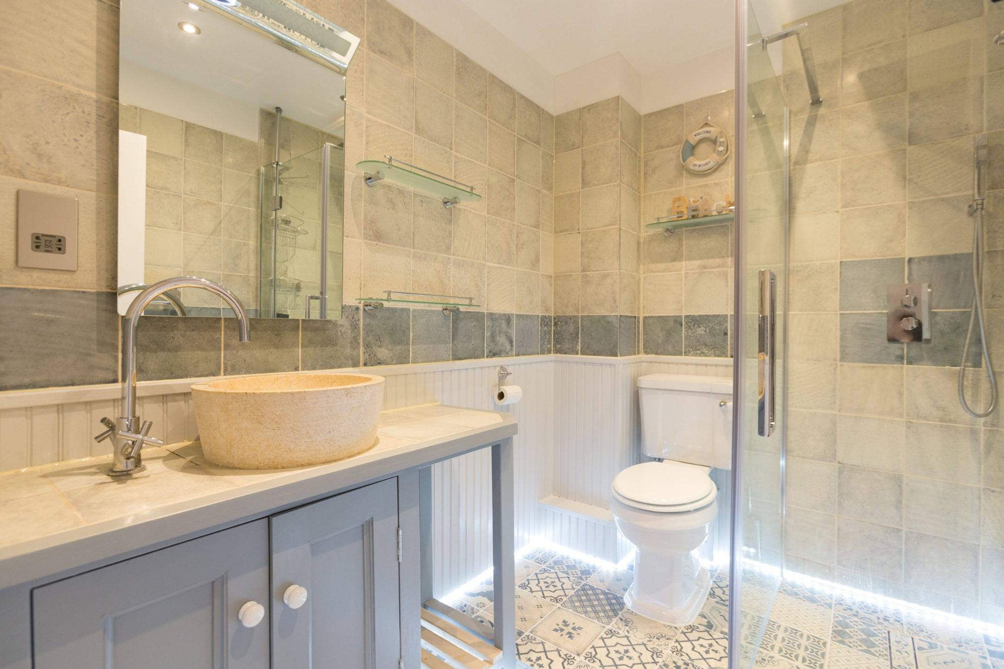 London Bridge flat, SE1, photo 11