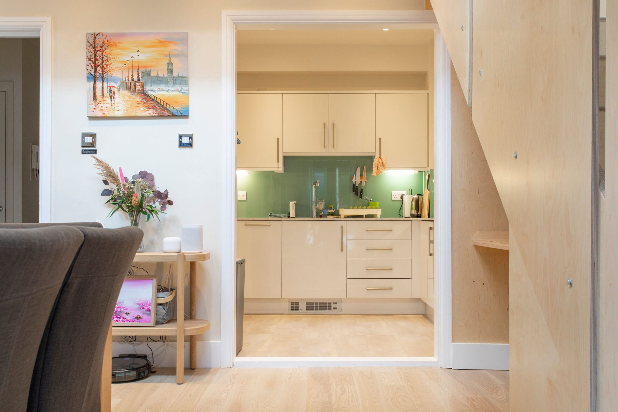 Wapping High Street flat, E1W, photo 4