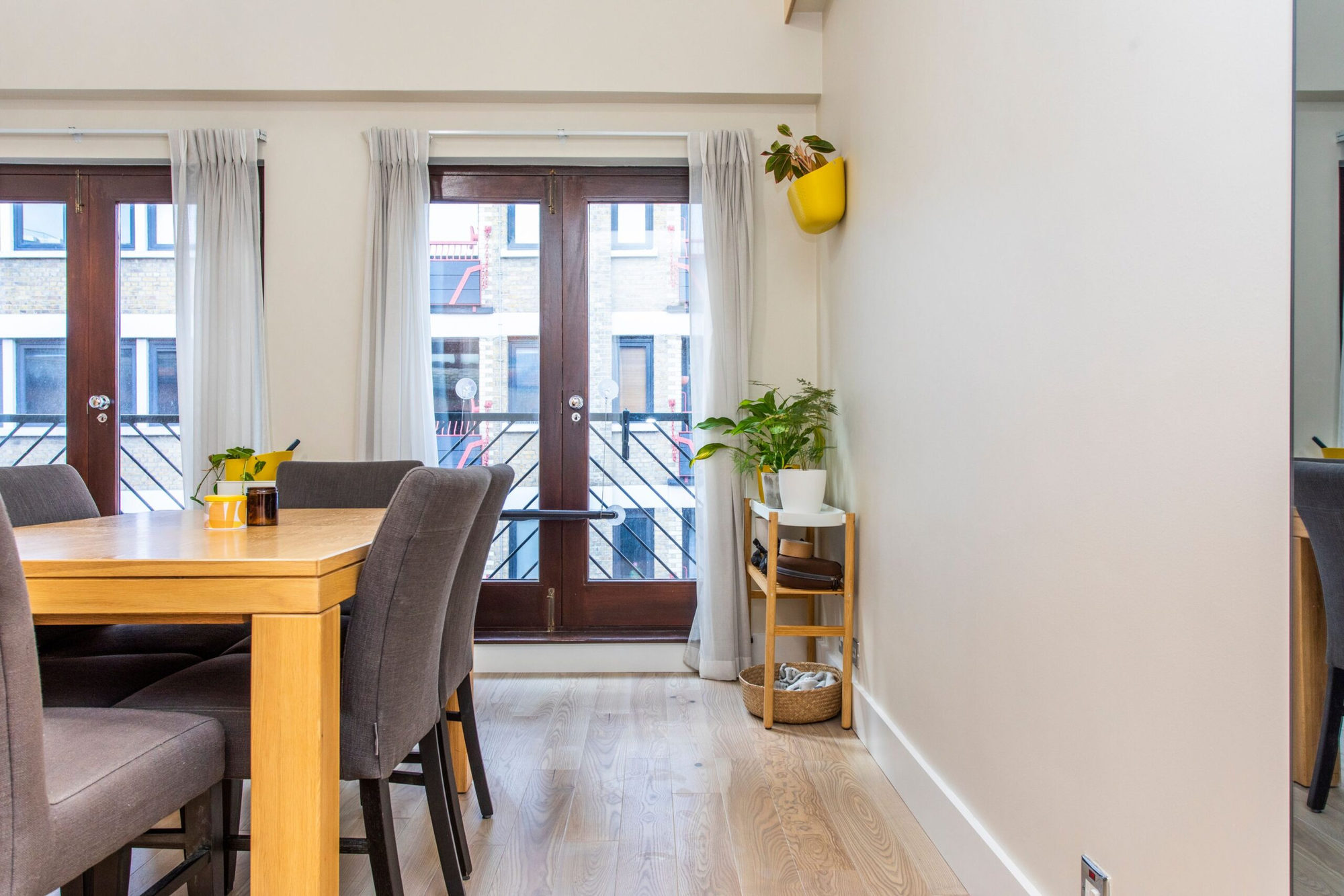 Wapping High Street flat, E1W, photo 27