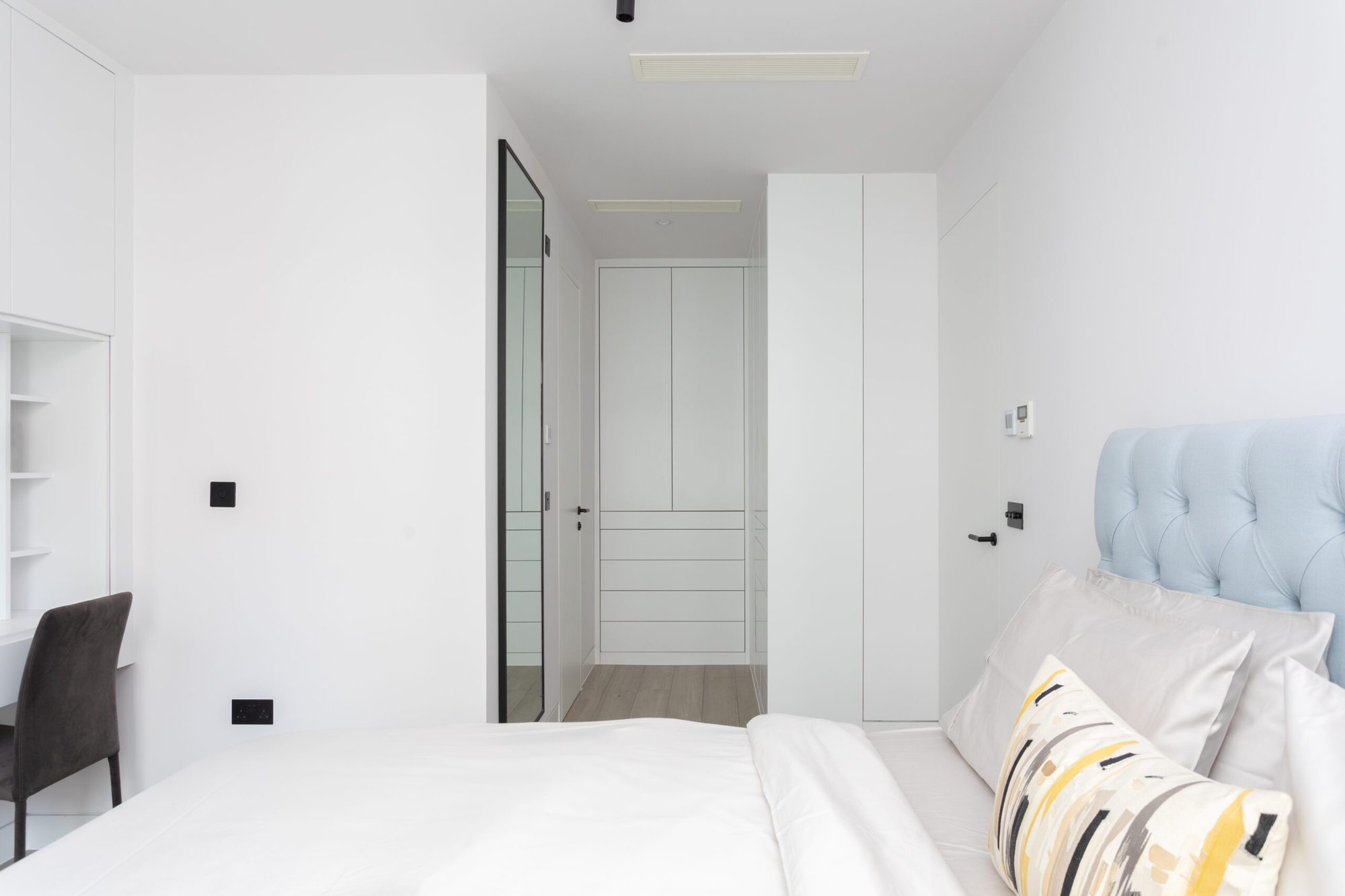 Farringdon apartment, EC1A, photo 12